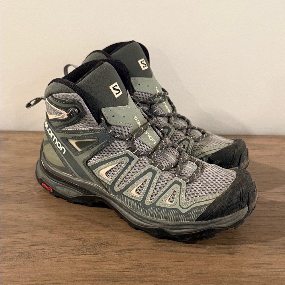 Salomon Women’s X Ultra Hiking Boots